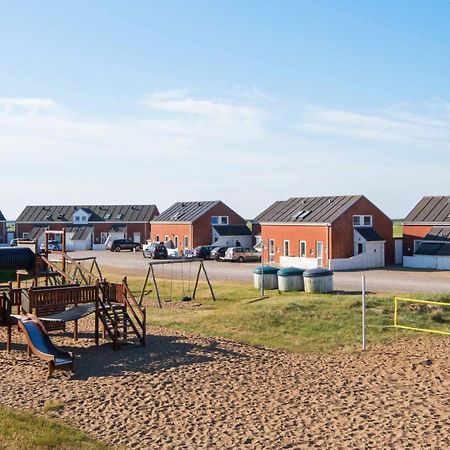 4 Person Holiday Home In R M Sønderby Extérieur photo