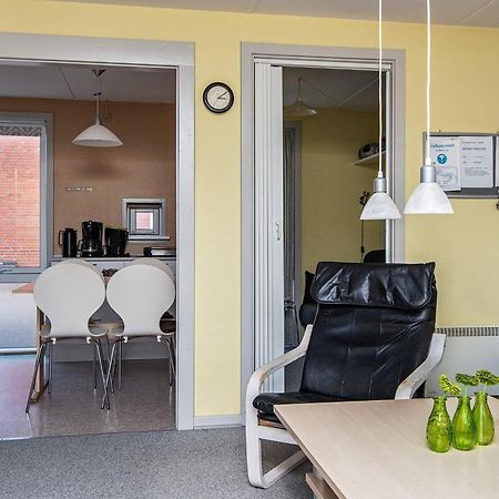 4 Person Holiday Home In R M Sønderby Extérieur photo